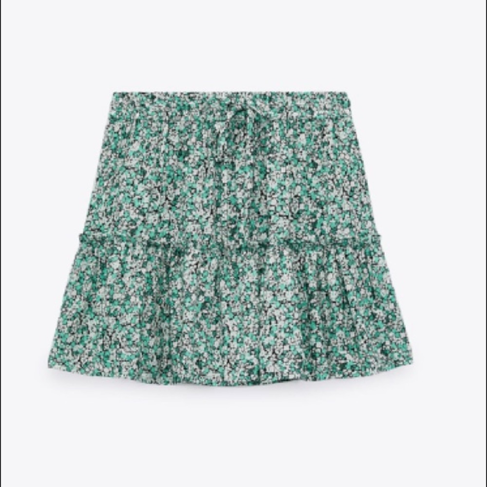 Zara floral print skirt